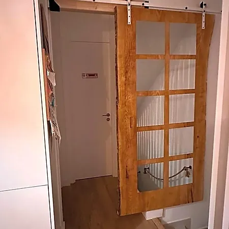 Hotell Papa Tote Deluxe *