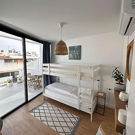 Papa Tote Deluxe Hotell Tao